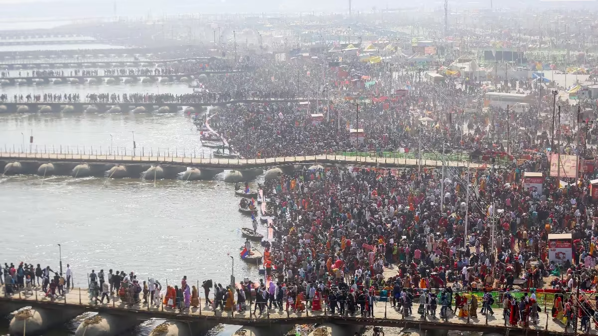 महाकुंभ में दो दिन में पहुंची UP की आधी आबादी के बराबर भीड़! जानें प्रयागराज में कैसे मची भगदड़