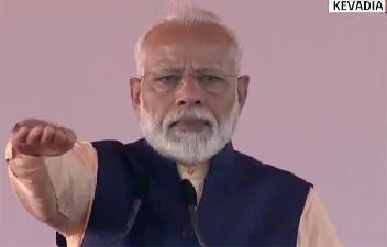 मोदी ने केवडिया में दिलाई राष्ट्रीय एकता की शपथ