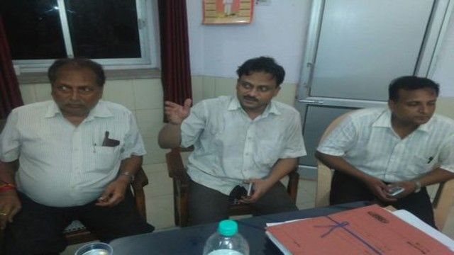 सरेशाम हाईवे पर सर्राफ से 15 लाख का सोना लूटा